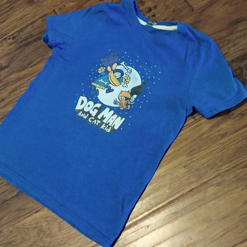 Dog Man and Cat Kid Blue Shirt Medium 8  10